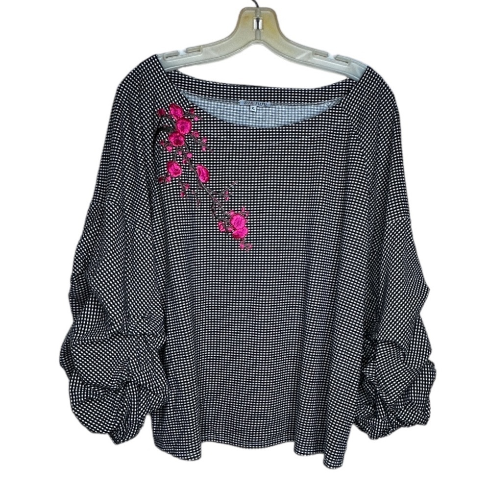 DJ & Juju Embroidered Top